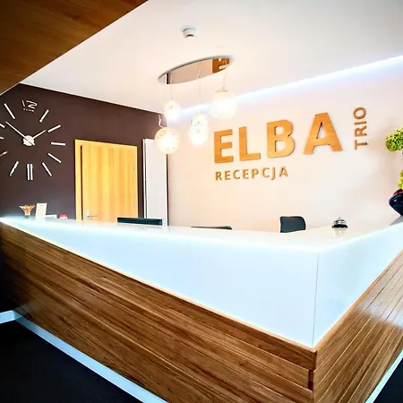 ホテル Elba