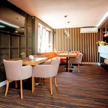 Elba 3* オストロウェンカ