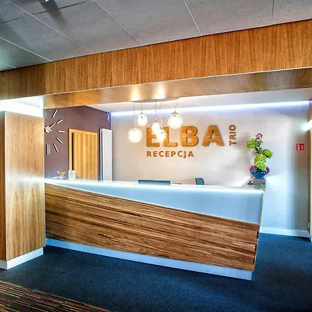 Elba ホテル オストロウェンカ