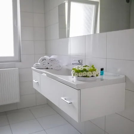 ホテル Elba 3*